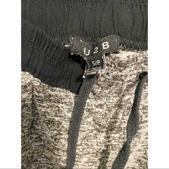✨5/$20✨ Sweat pants - Picture 2 of 2